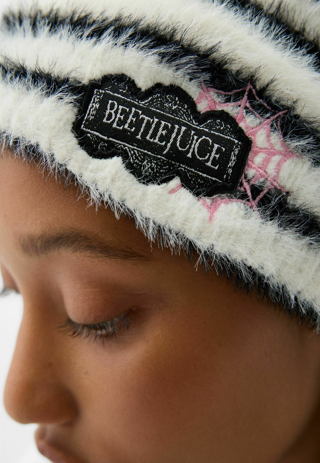 Bershka BEETLEJUICE