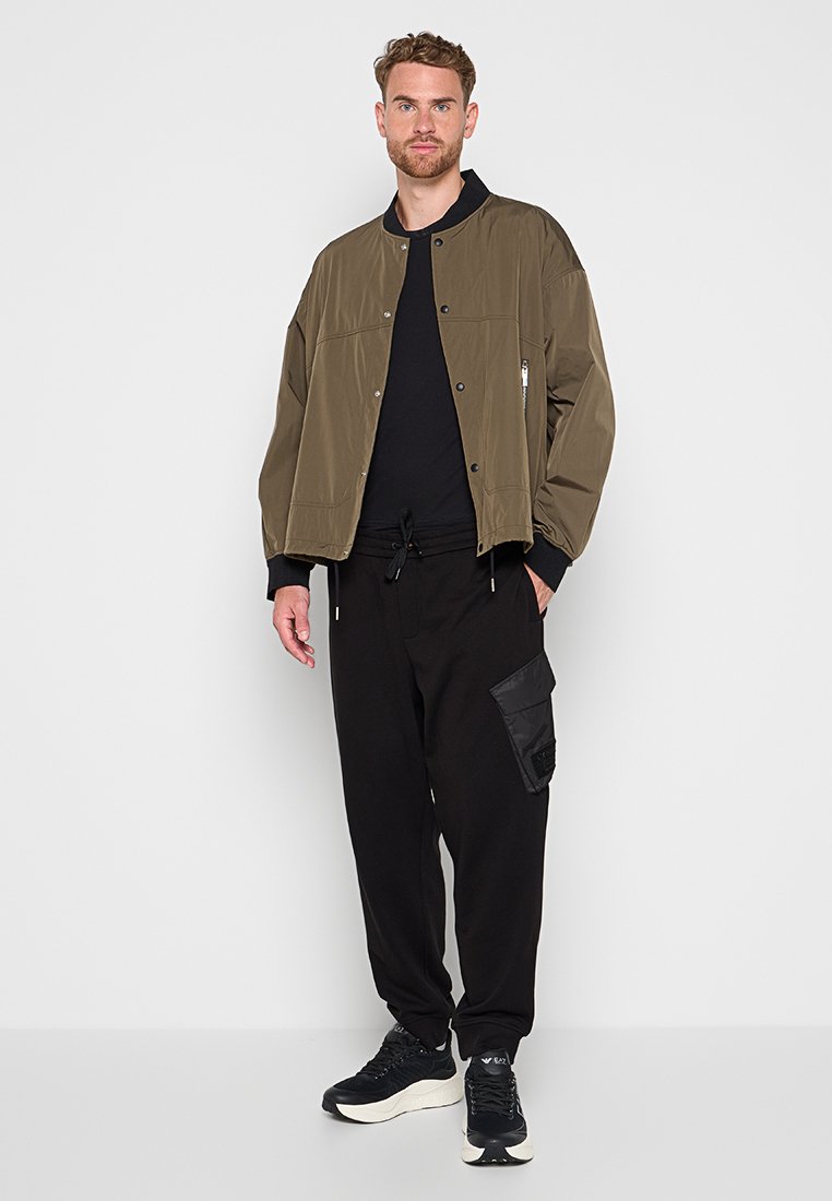 Armani Exchange Jogginghose Media 2