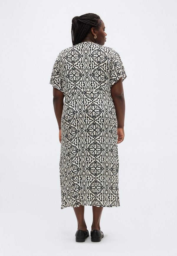 Vero Moda Curve VMCMENNY Long
