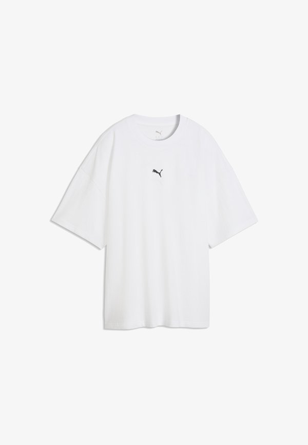 Puma ESSENTIALS OVERSIZED T-SHIRT - Basic T-shirt - white