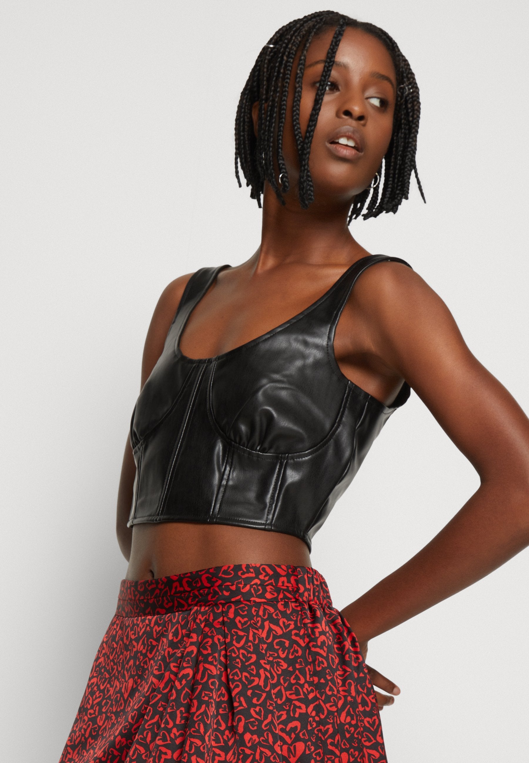 Noisy May NMPAULO CROP TOP