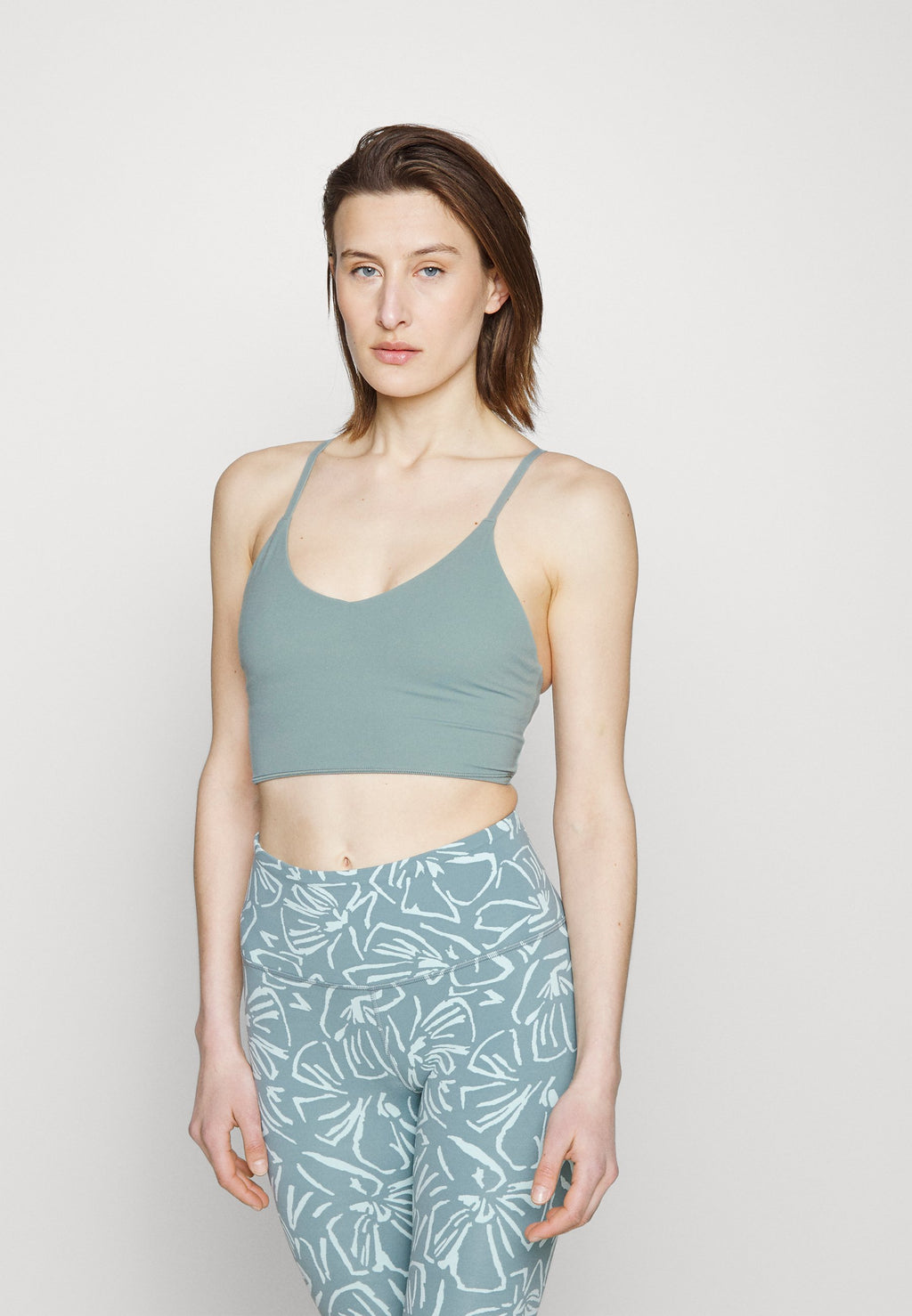 Athleta ELATION STRAPPY CROP A-C