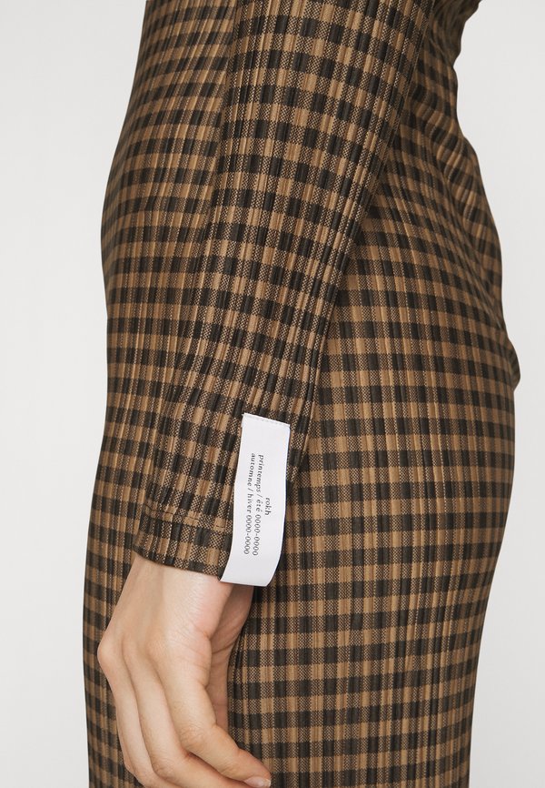 ROKH DRESS WITH DETACHABLE SLEEVE