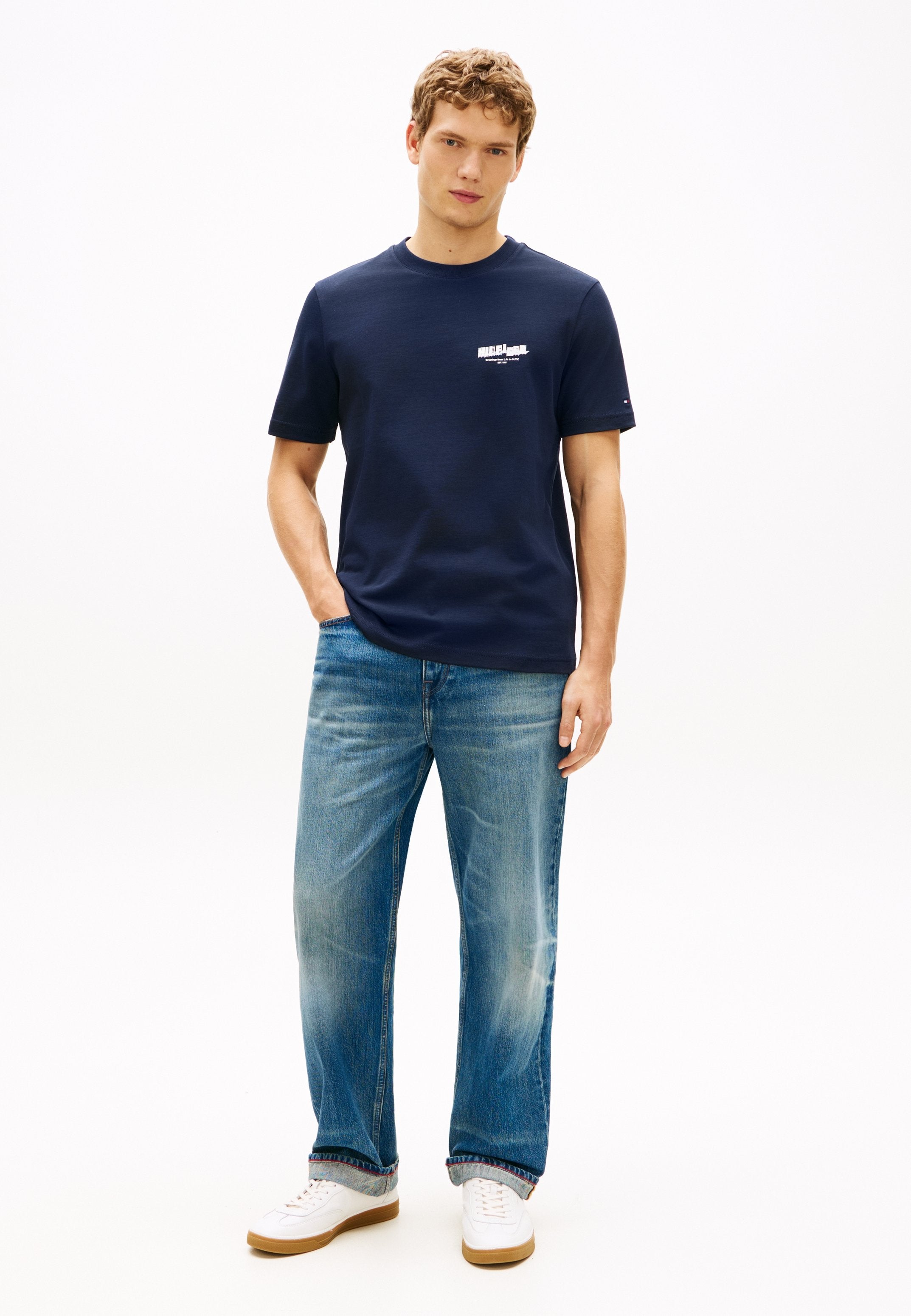 PHOTO PRINT JERSEY CREW NECK T-SHIRT Media 2