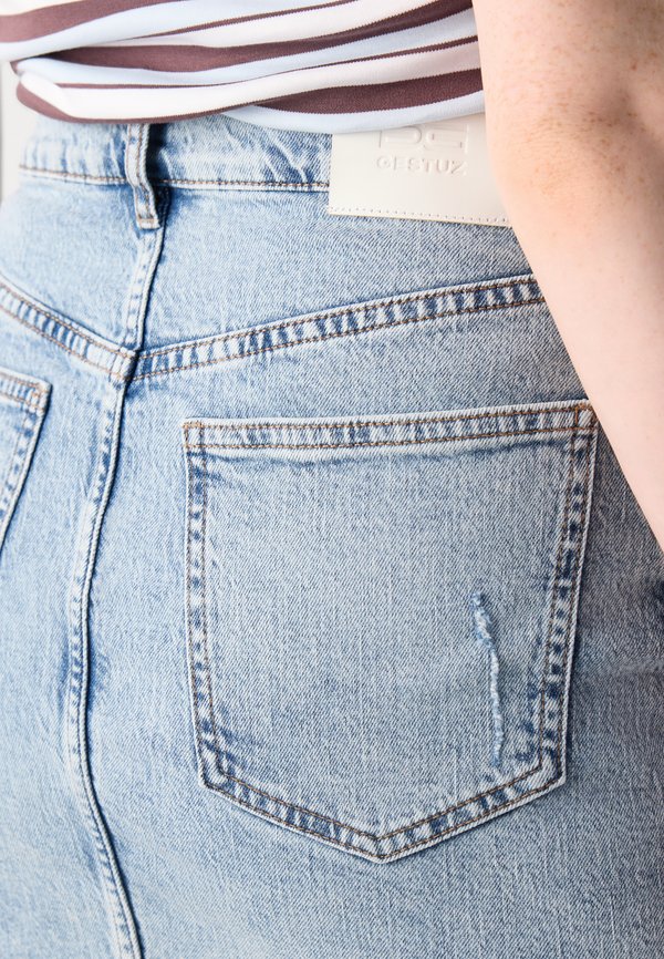 Gestuz SKIRT
