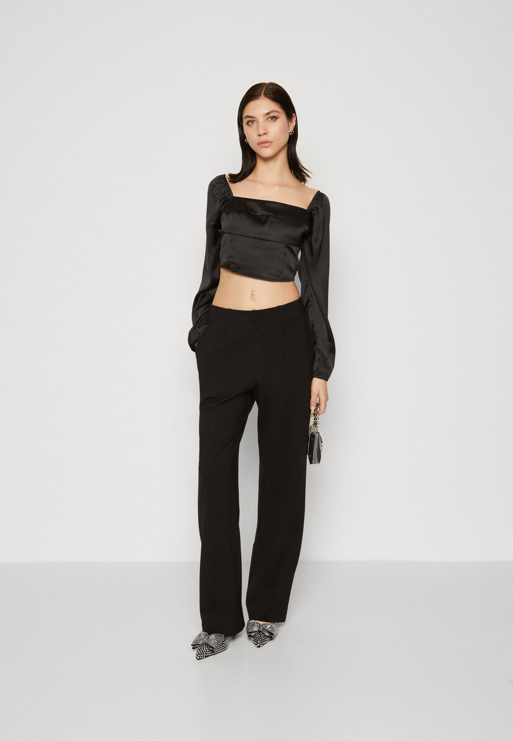 Hollister Co. LONG-SLEEVE SATIN SQUARE-NECK TOP