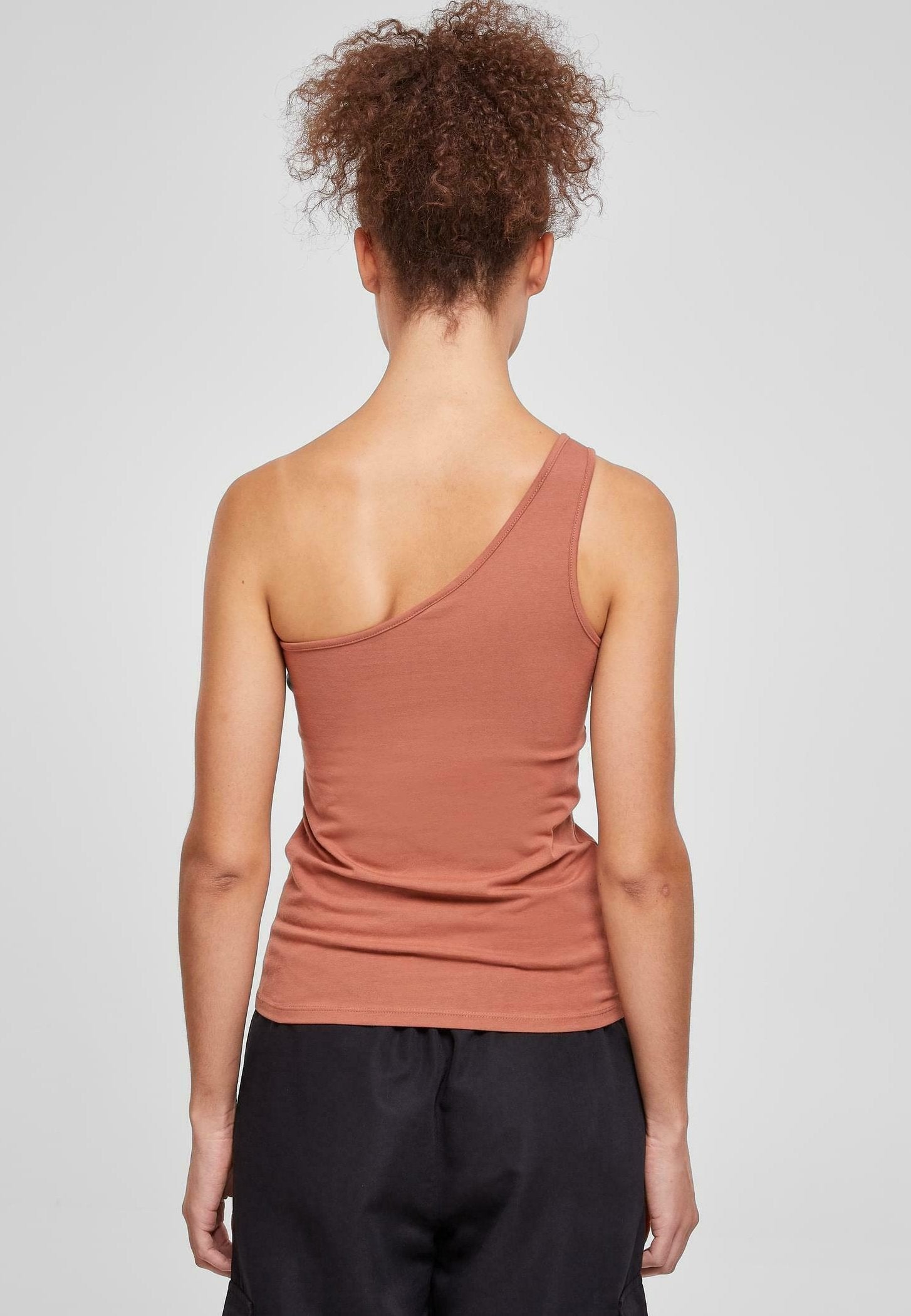Urban Classics  ASYMMETRIC