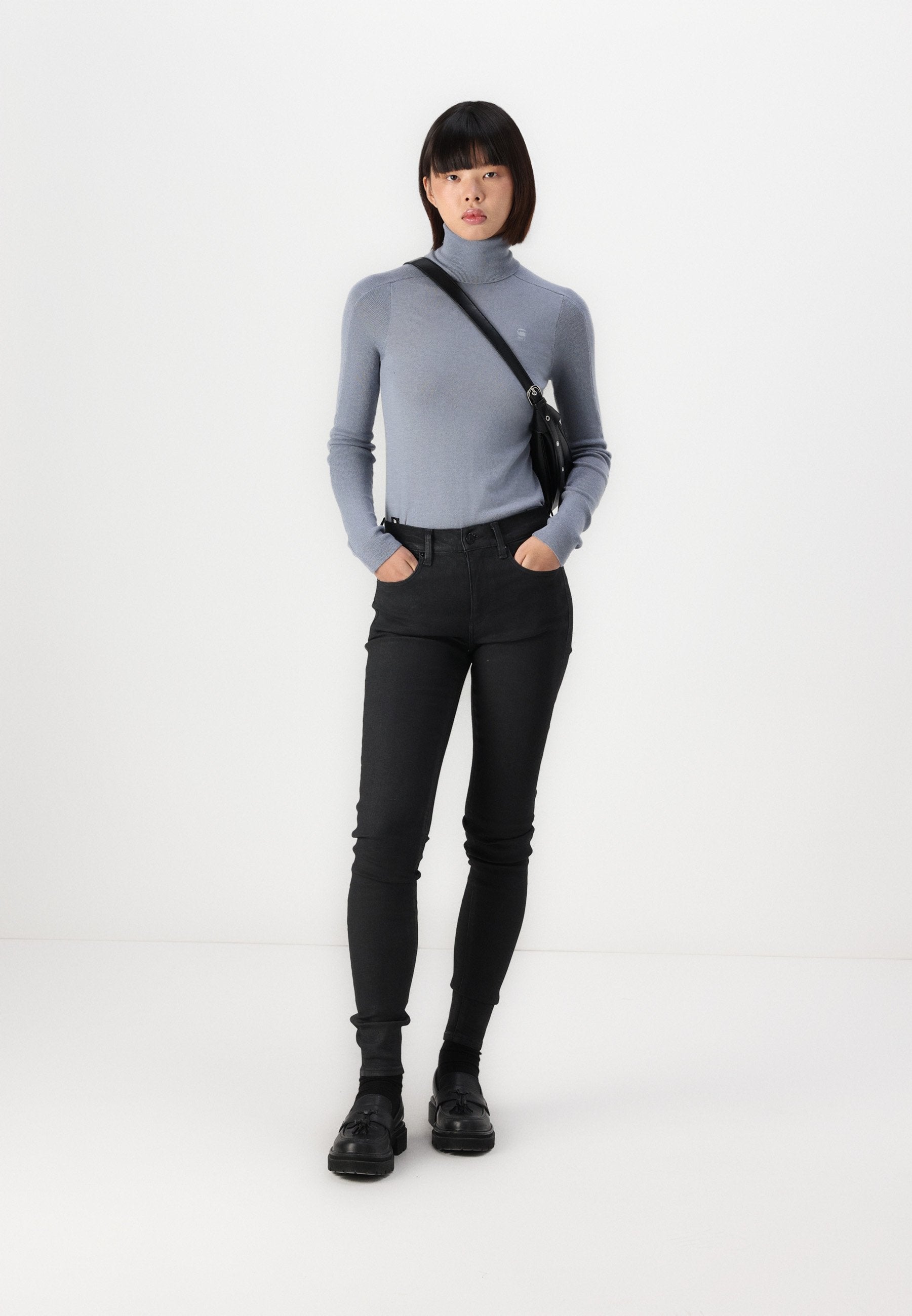 HANA SKINNY Media 2