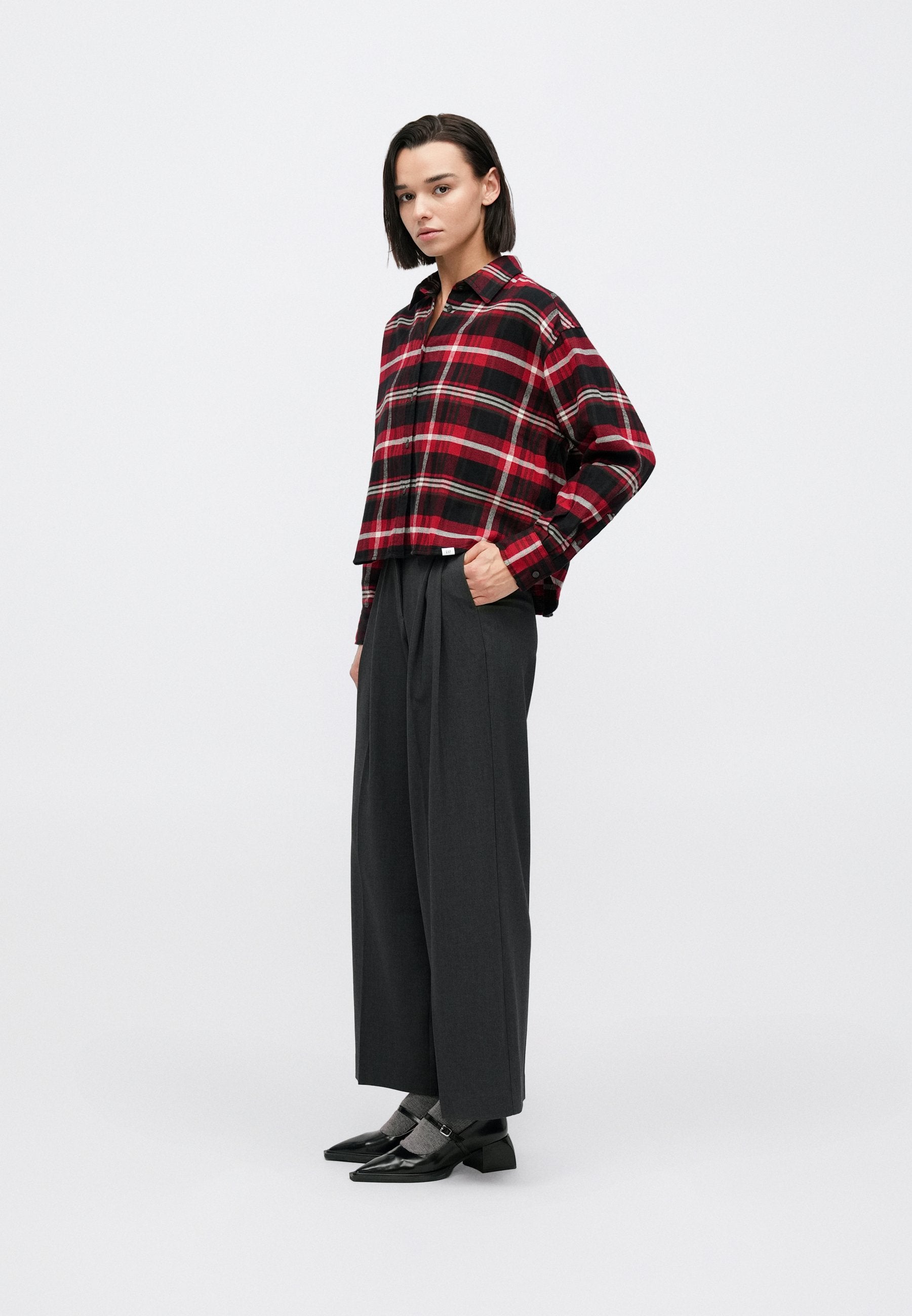 GAP CROPPED SHIRT