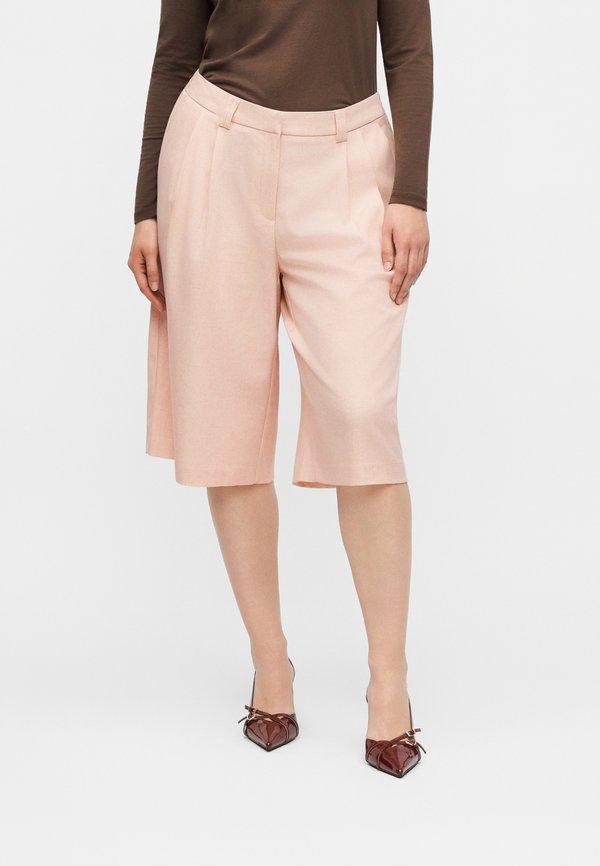 Vero Moda Curve VMCBARIA - Shorts - pink