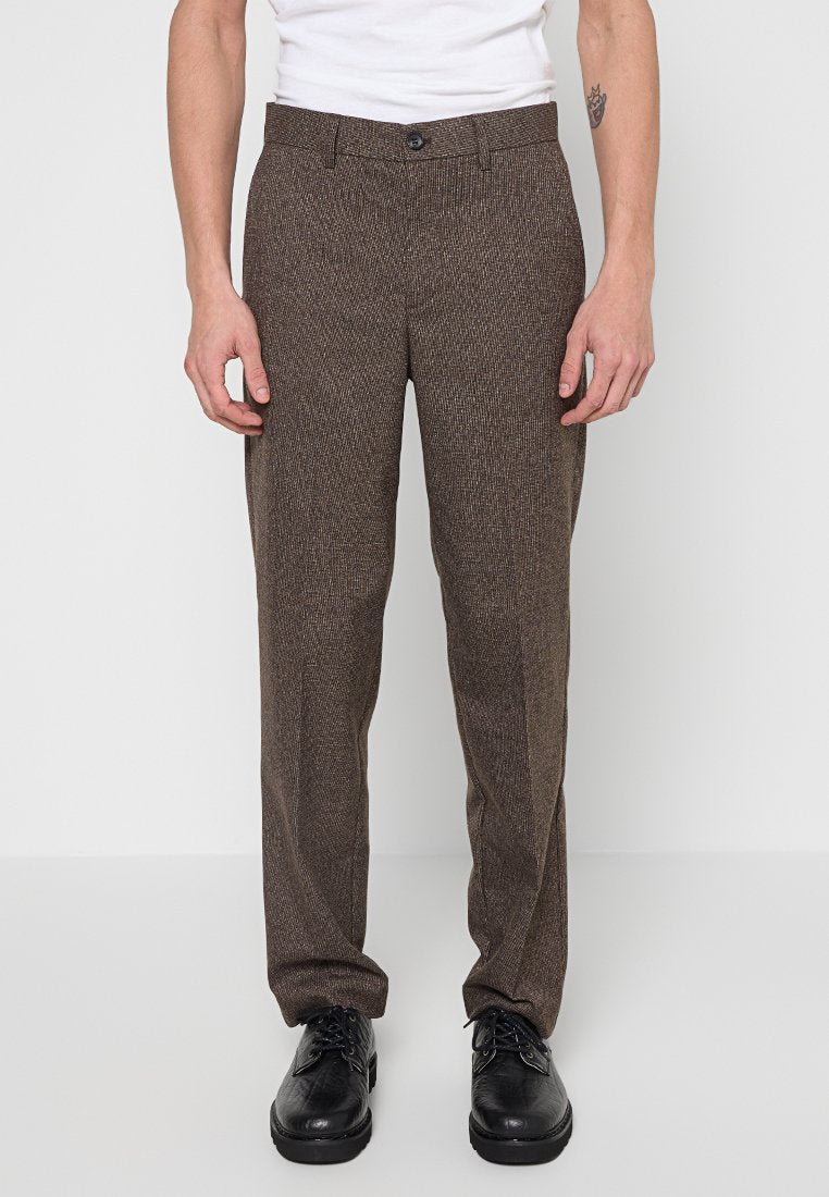 SUPERFLEX RELAXED FIT Media 1