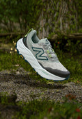 New Balance HIERRO V9 - Trail running shoes - grey matter