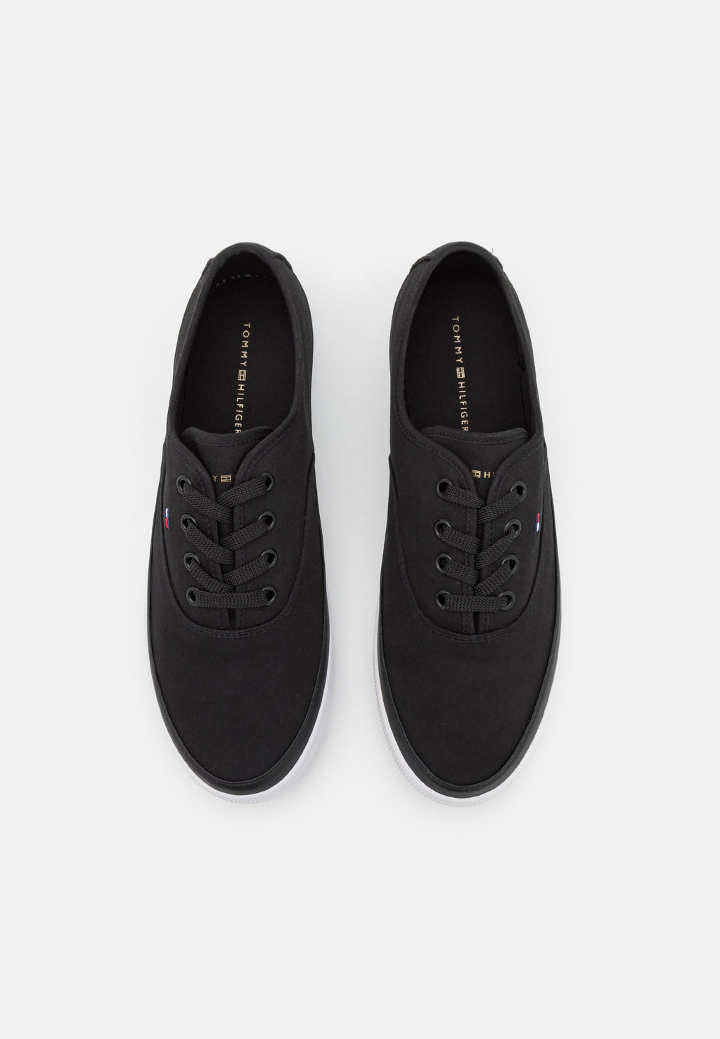 ESSENTIAL KESHA LACE Media 4
