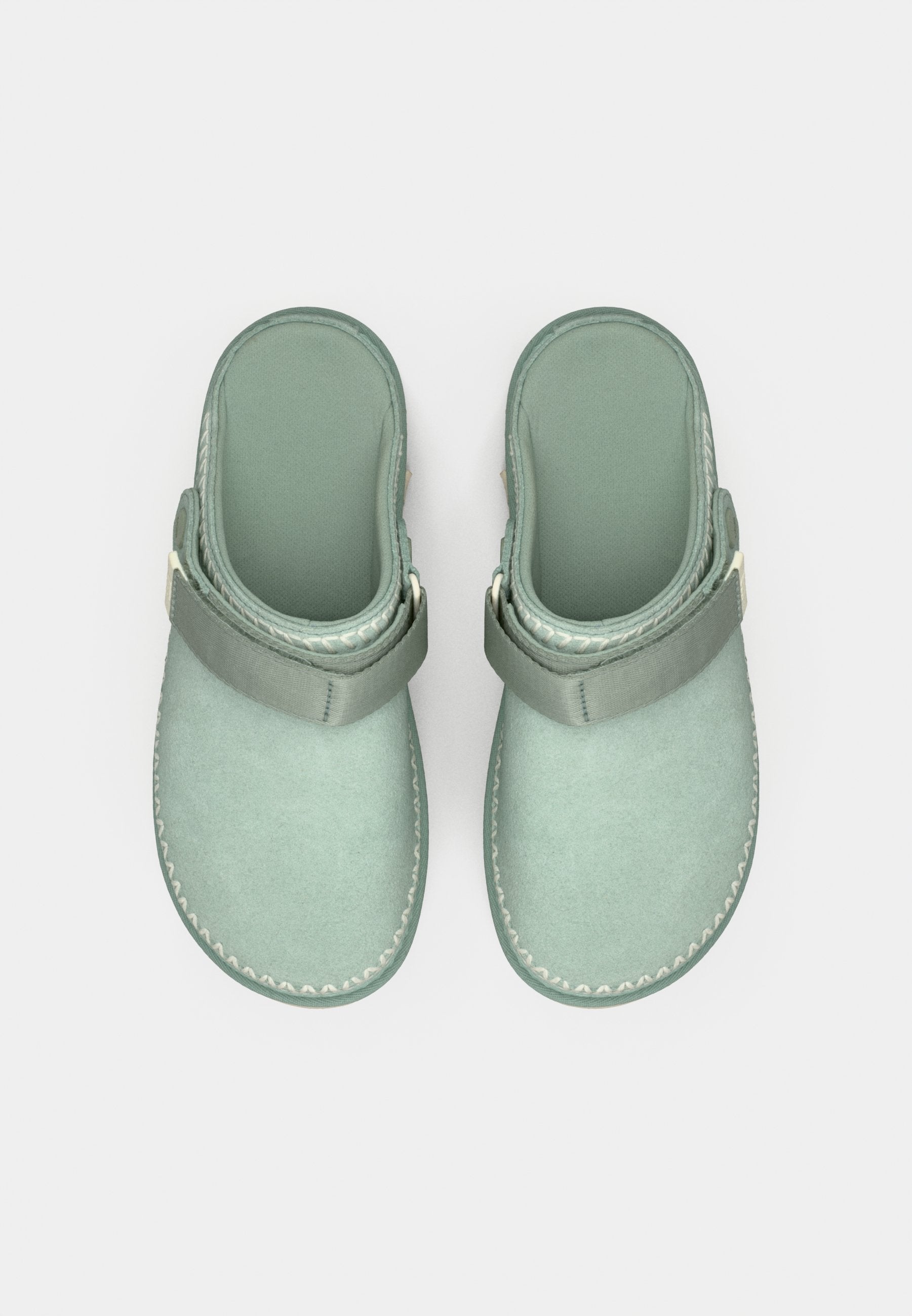 UGG GOLDENSTAR MEADOW ACCENT