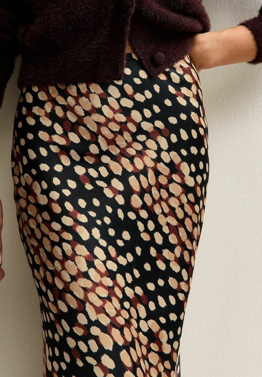New Look SPOT PRINT BIAS CUT MIDI
