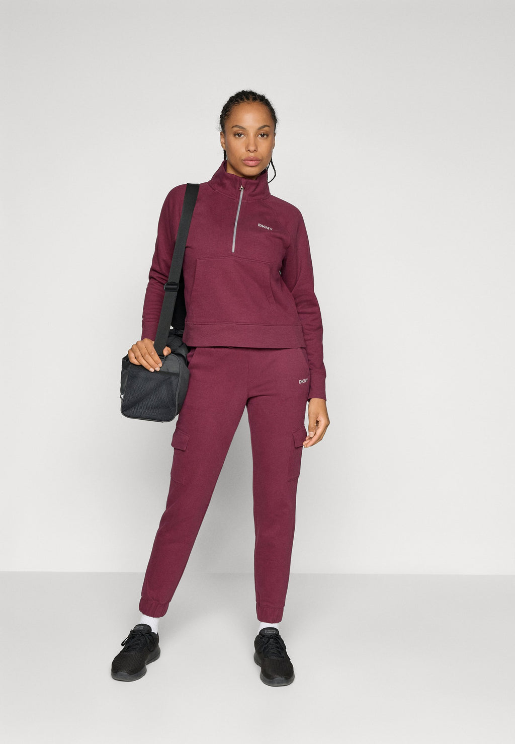 DKNY MINI STUD LOGO HALF ZIP PULLOVER WITH POCKET