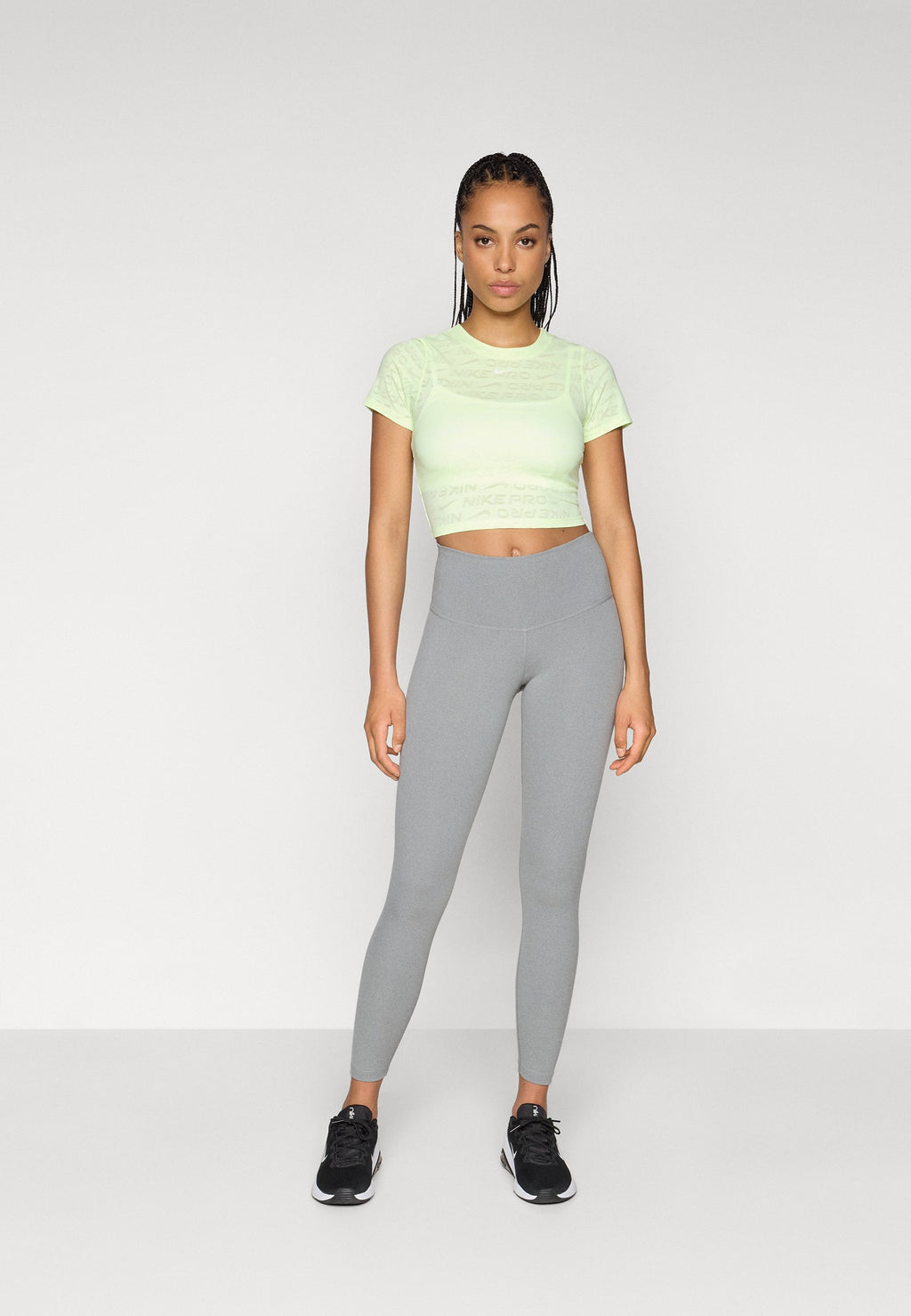 Nike Performance YOGA