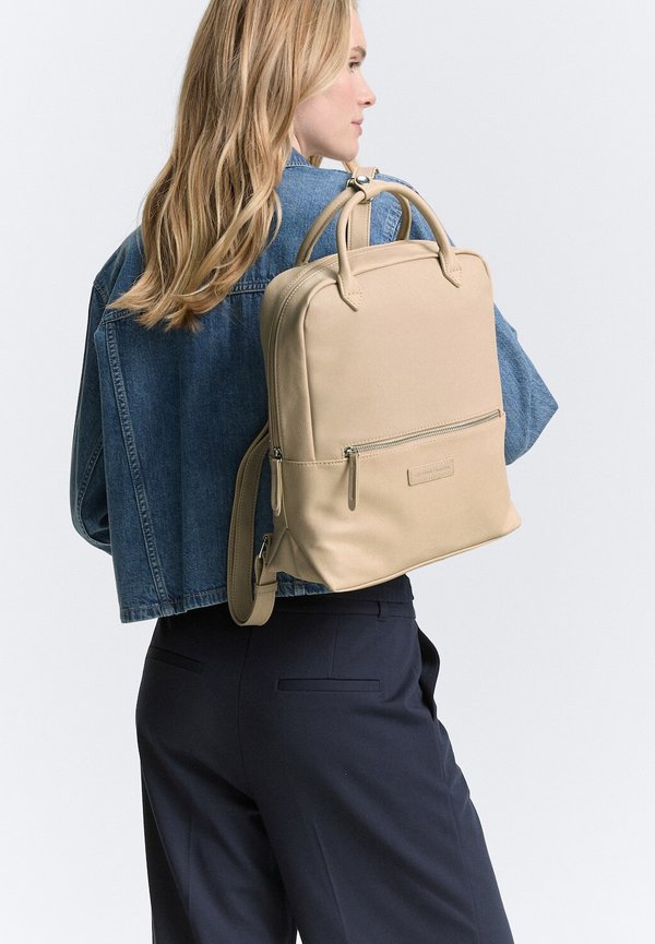 TOM TAILOR GIA BACKPACK L - Rucksack - beige