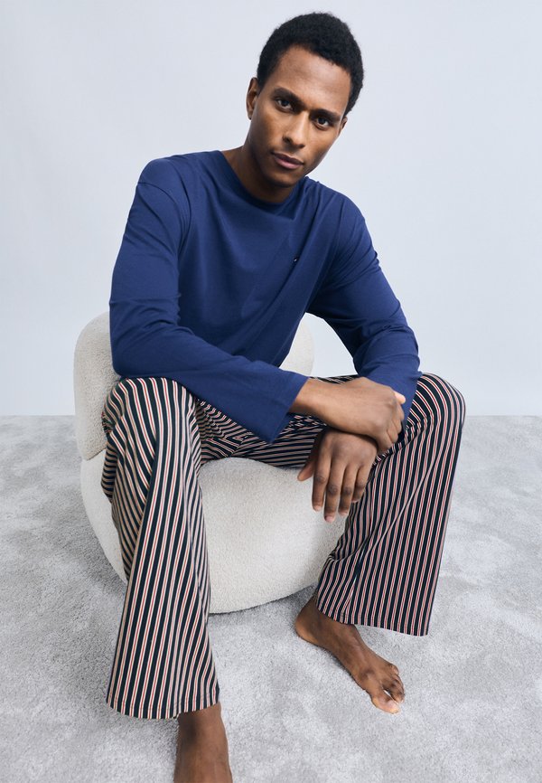 Tommy Hilfiger ORIGINAL SLEEP - Pyjama set - dark blue/red