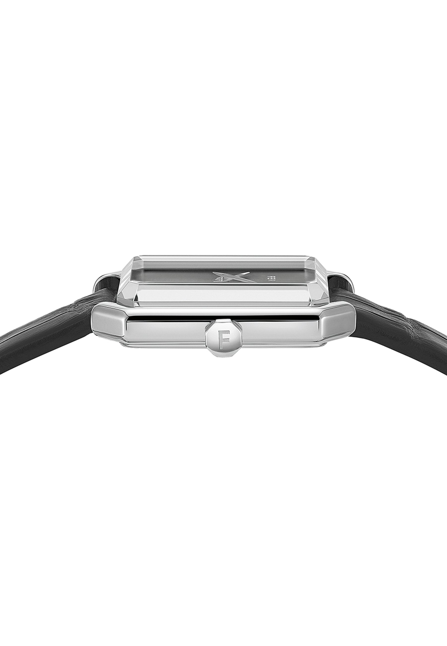 S8-FERRAGAMO CRYSTAL TANK Media 3