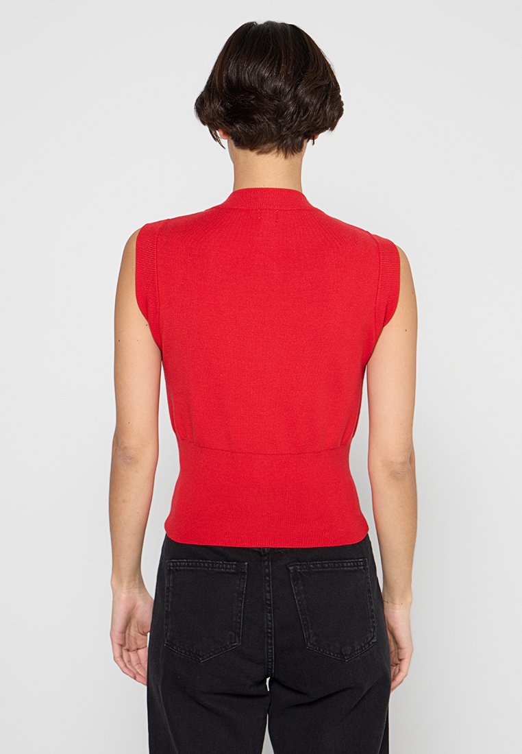 BDG Urban Outfitters