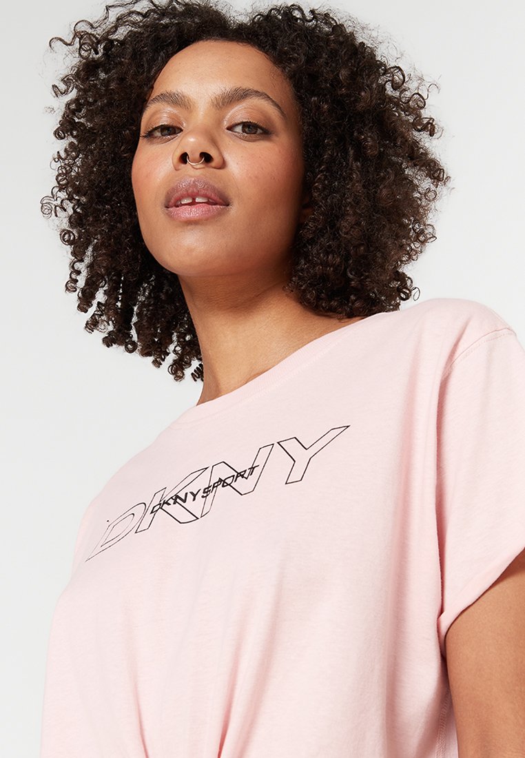 DKNY Sport