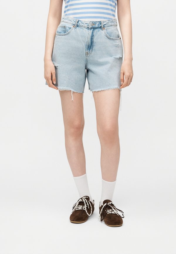 Vero Moda VMJOYCE - Denim shorts - light blue denim