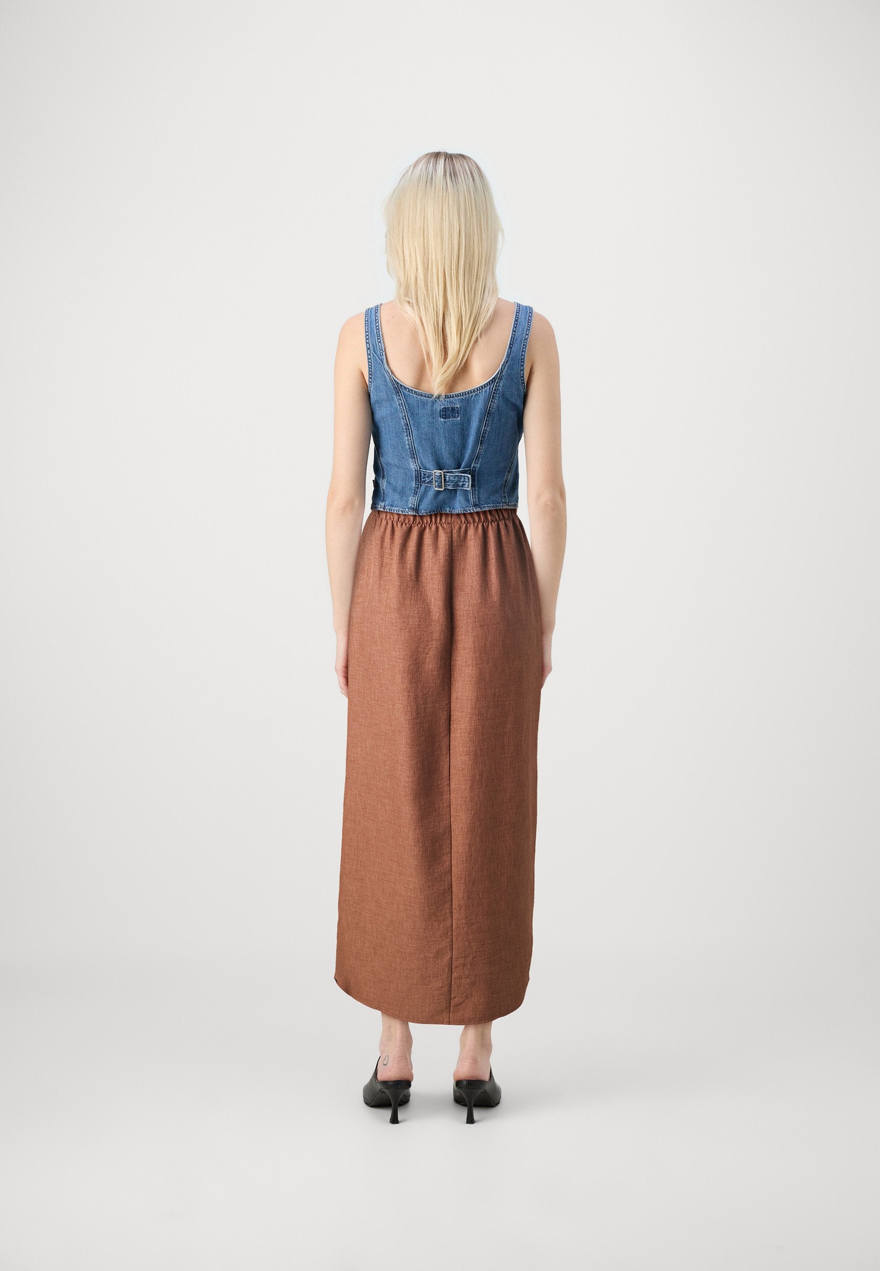 ONLY ONLAMAHLE STRING SKIRT