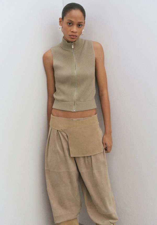 Mango Waistcoat - khaki
