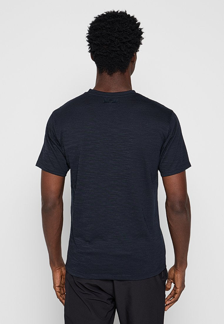 Fabletics THE FRONT ROW