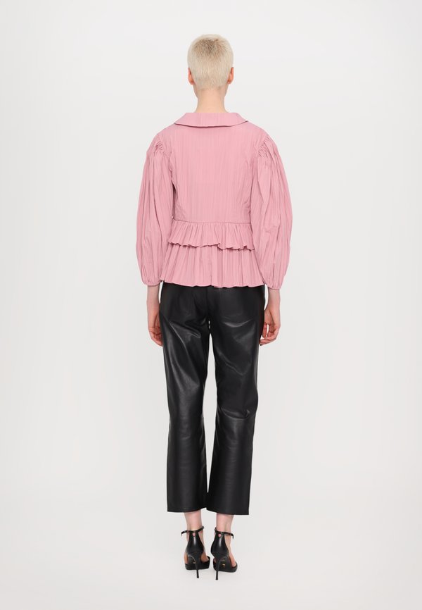 Stine Goya PLEATED BALLOON SLEEVE TIE