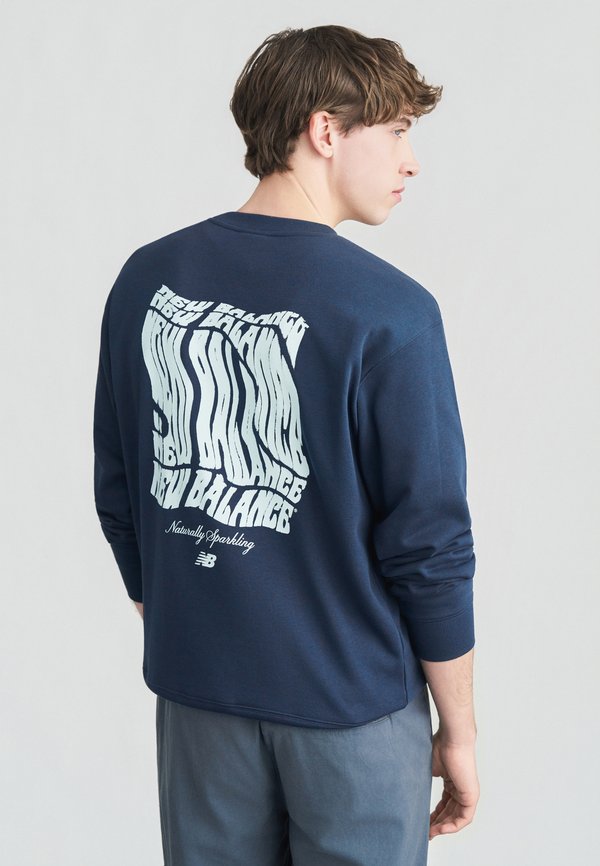 New Balance WAVEY CREW - Sweatshirt - navy