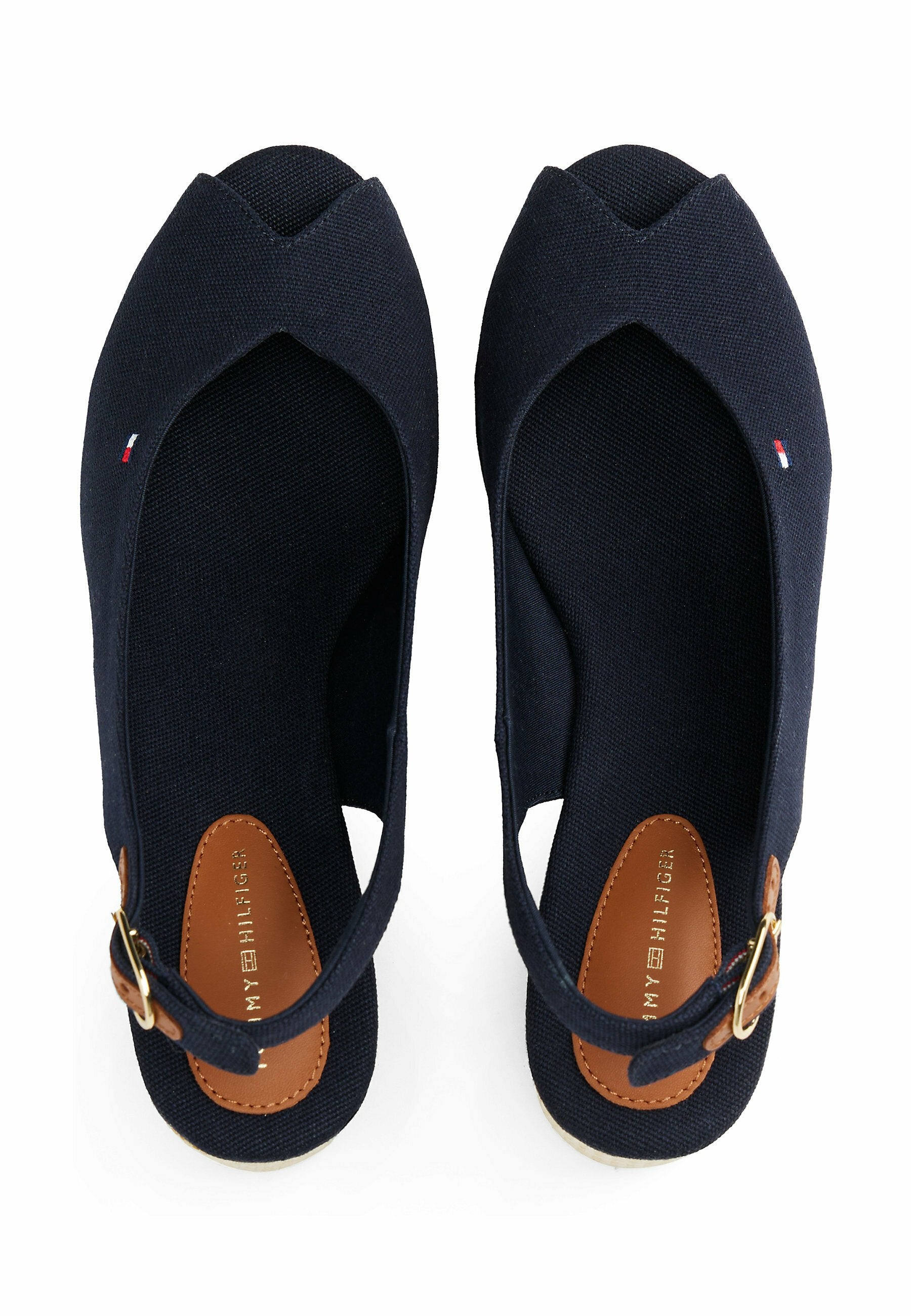 FLAG MID SLINGBACK Media 4
