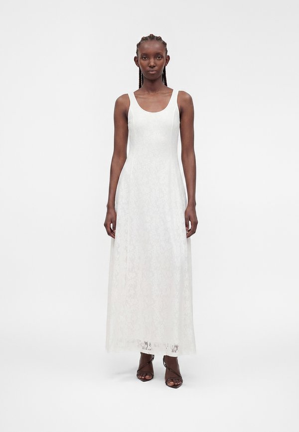 Vero Moda Party VMSALINA Long - Maxi dress - cloud dancer