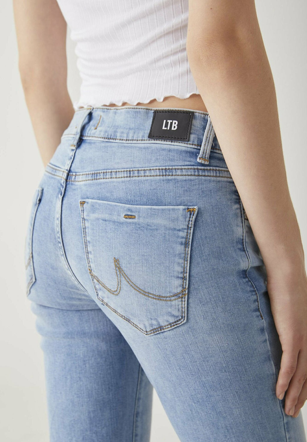 LTB LTB Fallon Ennio Wash Jeans Loose Fit