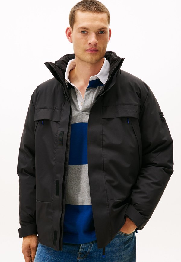 Tommy Hilfiger TECH PADDED - Light jacket - black