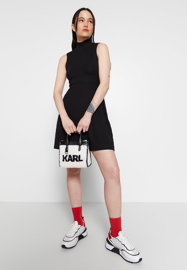 KARL LAGERFELD