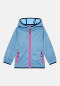 Hellblaue Kapuzenjacke mit geometrischen weißen Mustern, rosa Reißverschluss und schwarzen Details. Verfügt über zwei seitliche Reißverschlusstaschen.