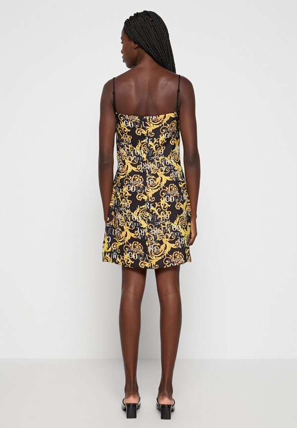 Versace Jeans Couture
