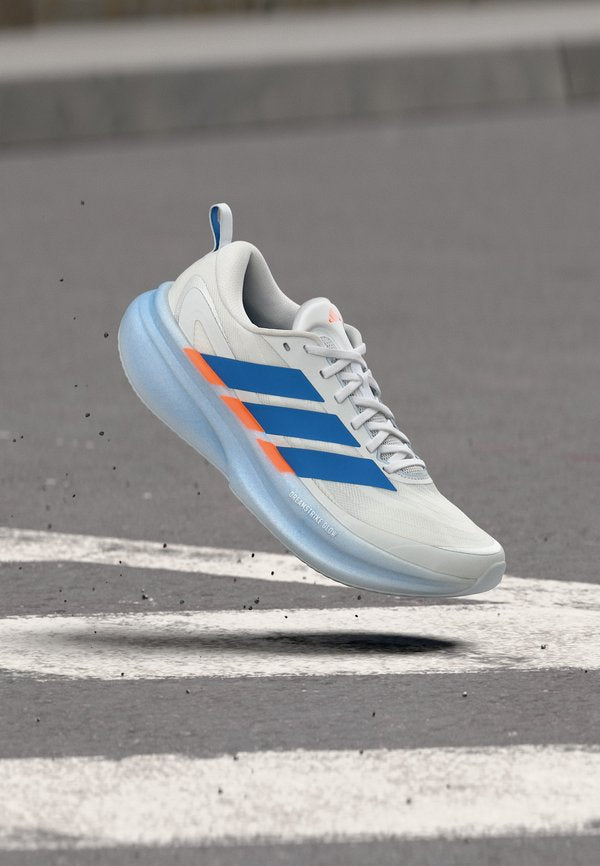 adidas Performance SUPERNOVA GLIDE M UNISEX - Road running shoes - footwear white/ray blue/lucid orange