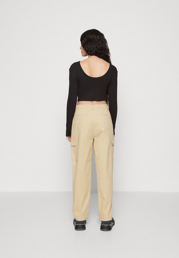 ONLY Petite ONLEASY OPEN BACK