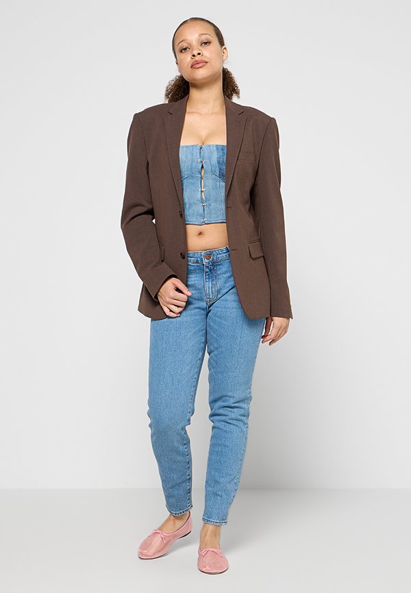 Armani Exchange