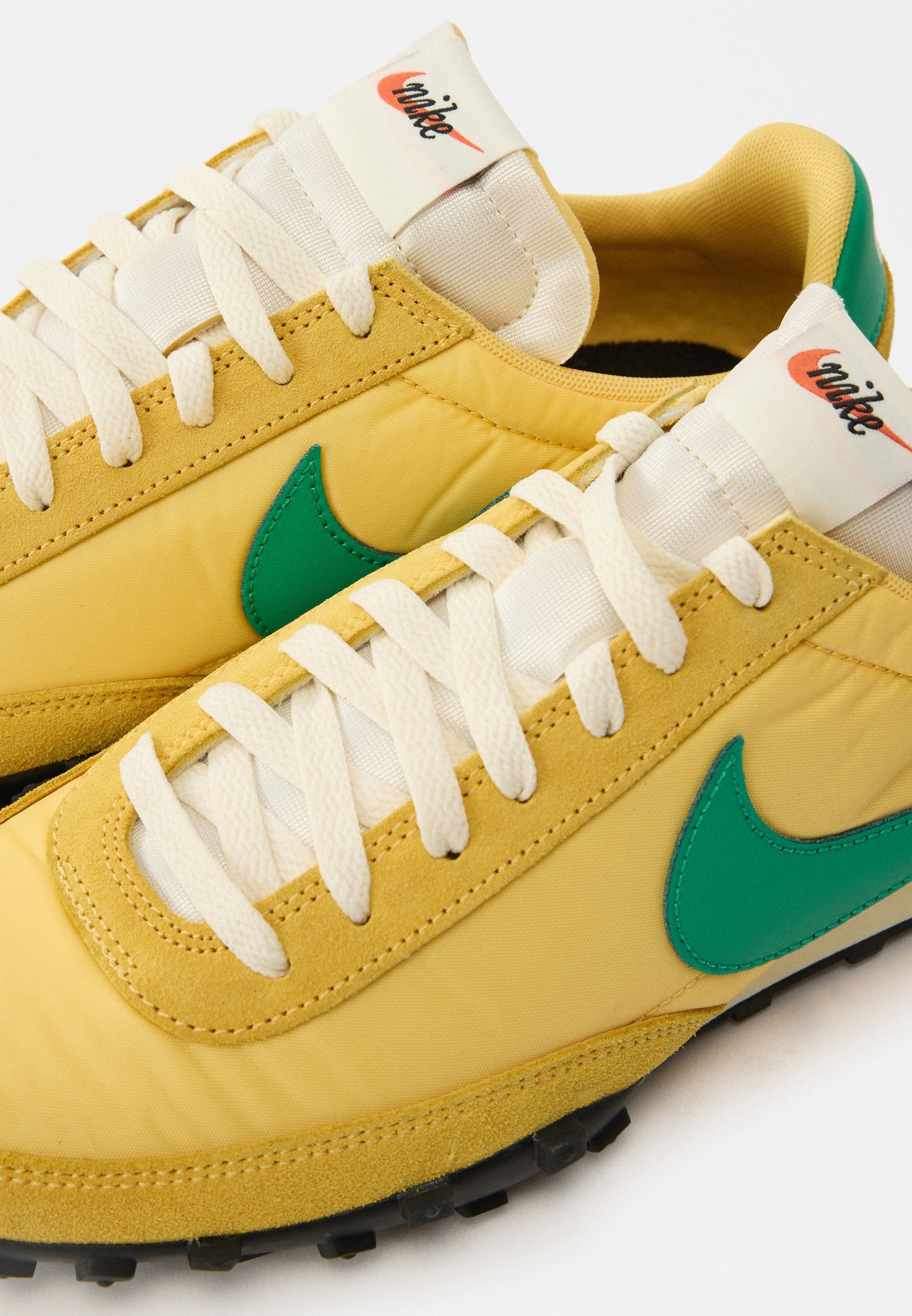 Nike Sportswear WAFFLE RACER '26