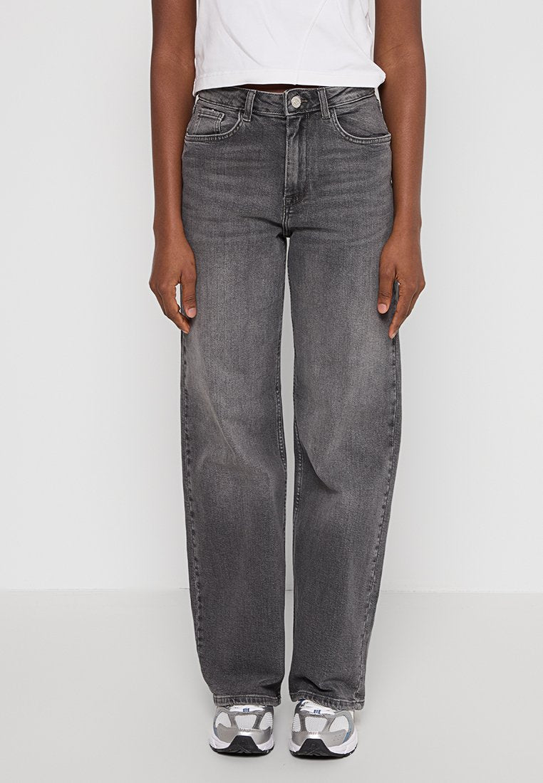 Wide-fit ONLJUDITH High waist Wide Leg Fit Media 1
