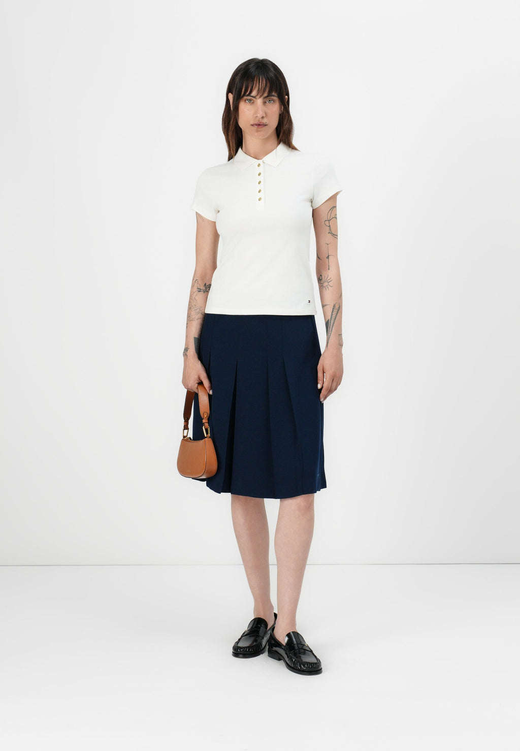 GOLD BUTTON SLIM POLO Media 2