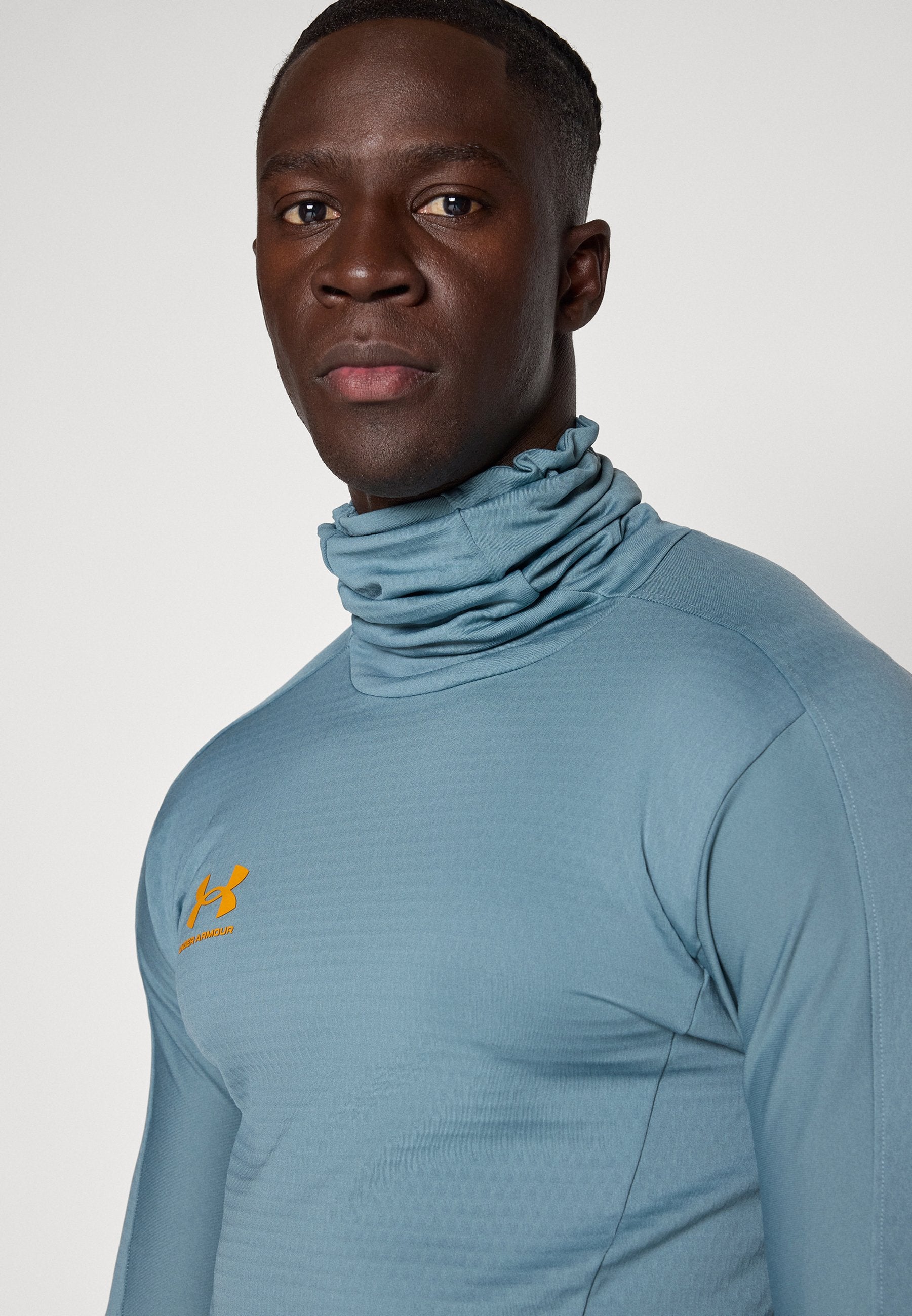 Under Armour CHALLENGER PRO