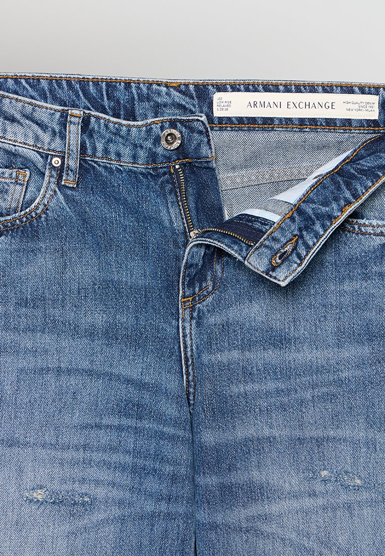 Armani Exchange Jeans Relaxed Fit Media 4