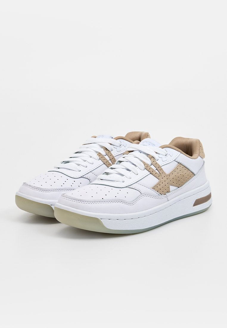 Under Armour COURT 96