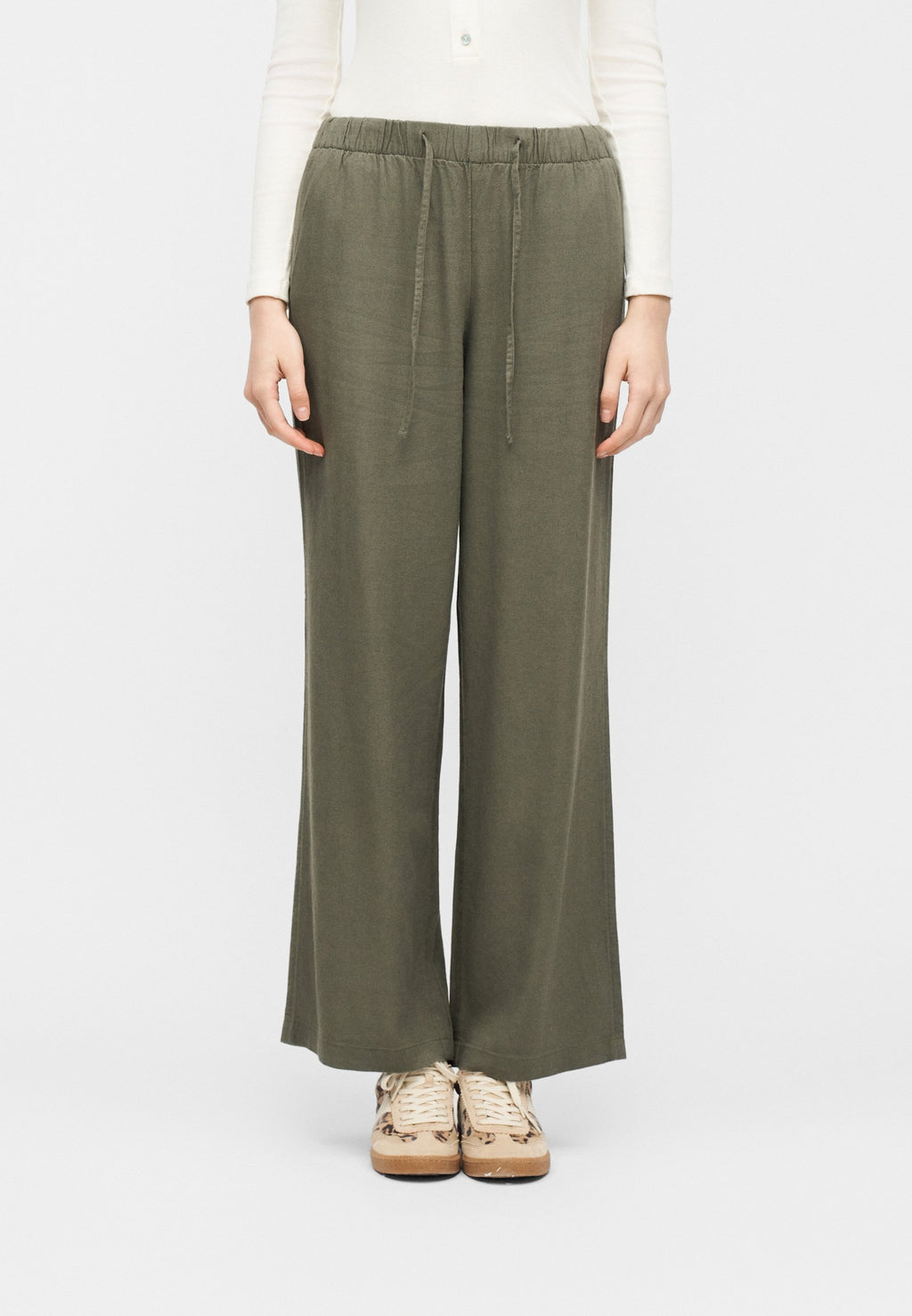 ONLGOA Straight Fit Linen Media 3