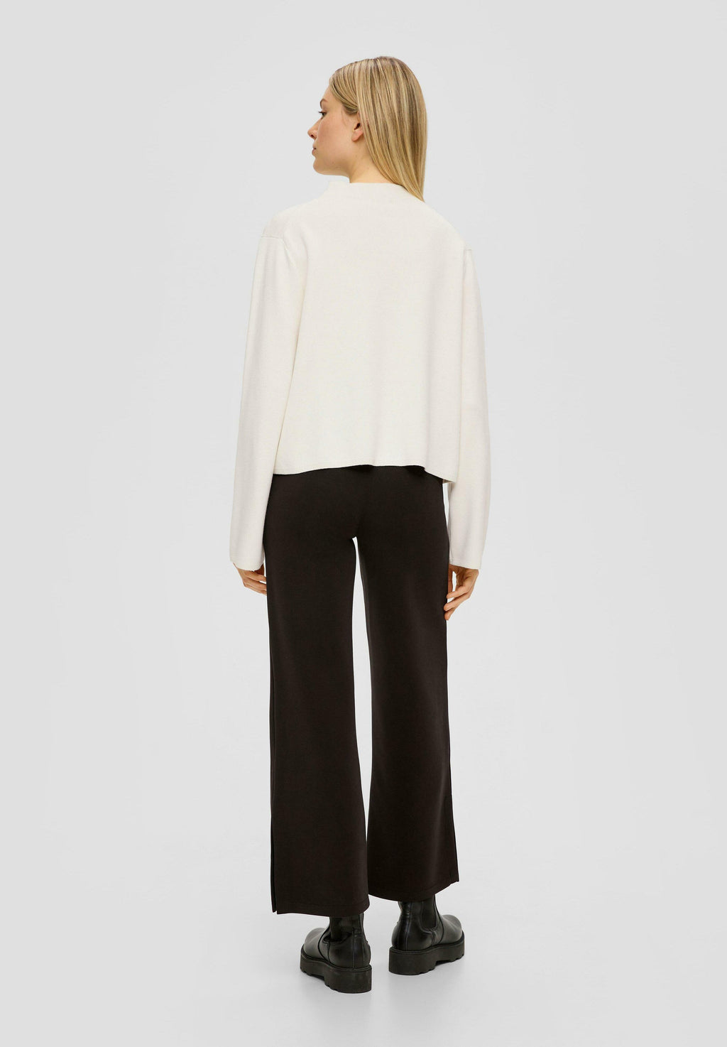 s.Oliver Strickpullover Media 4